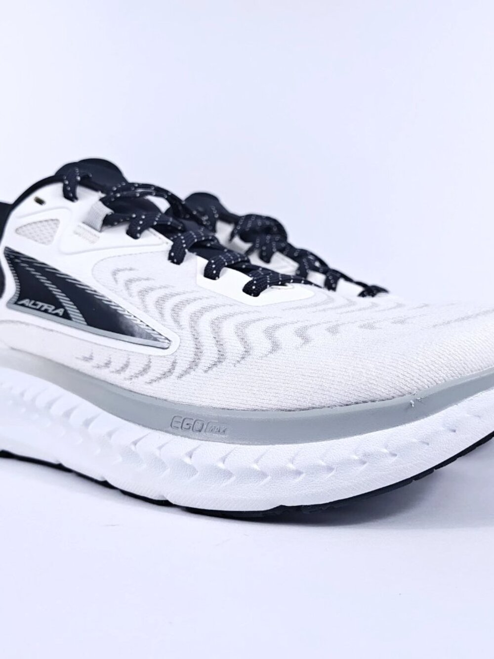 Altra Torin 7 Womens 8 Zero Drop FootShape Road Running Shoes Black White
